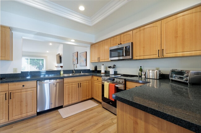 Photo - 156 Falls Ct