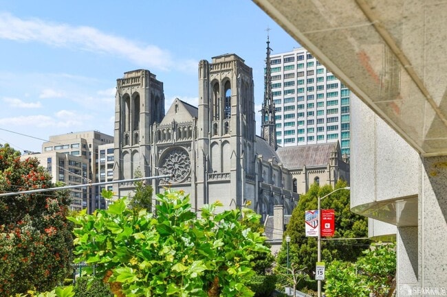 Photo - 1150 Sacramento St