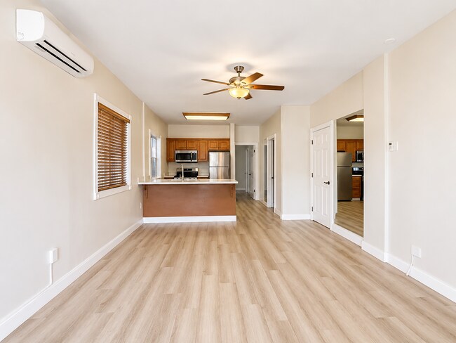 Photo - 5754 Melrose Ave Unit 5754