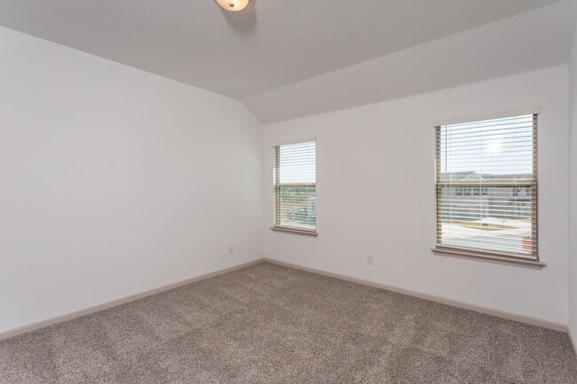 Photo - 7607 Gramercy Wy