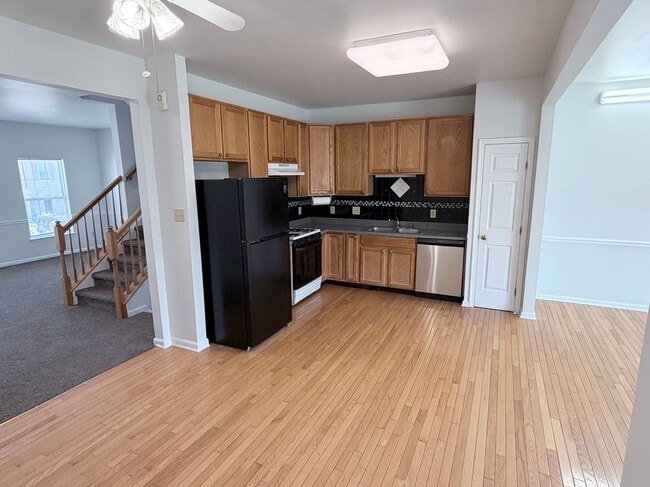 Photo - 68 Alexis Dr
