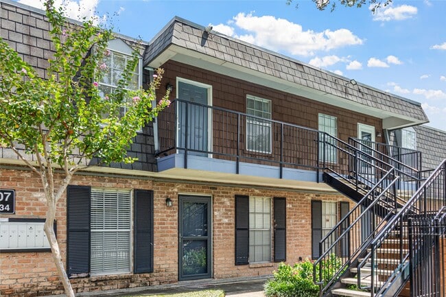 Building Photo - 9007 Gaylord Dr Unit 28 Rental