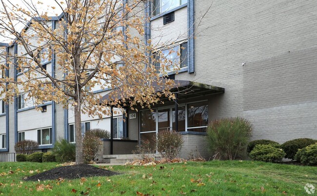 Building Photo - Chamberlain I & II Apartments