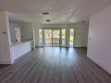 180 Joanne Pl
