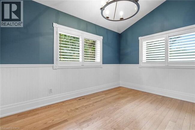Photo - 359 Herkimer St