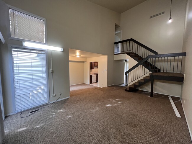 951 Wilshire Ct