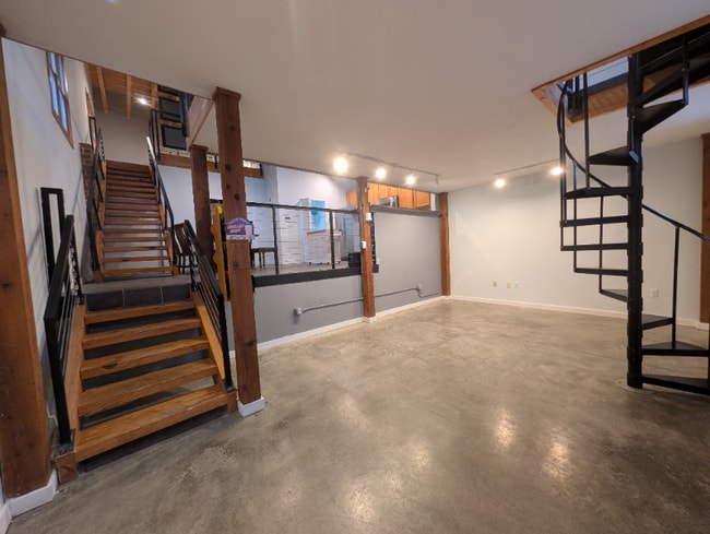 Photo - 174 Chester Ave SE Unit 146