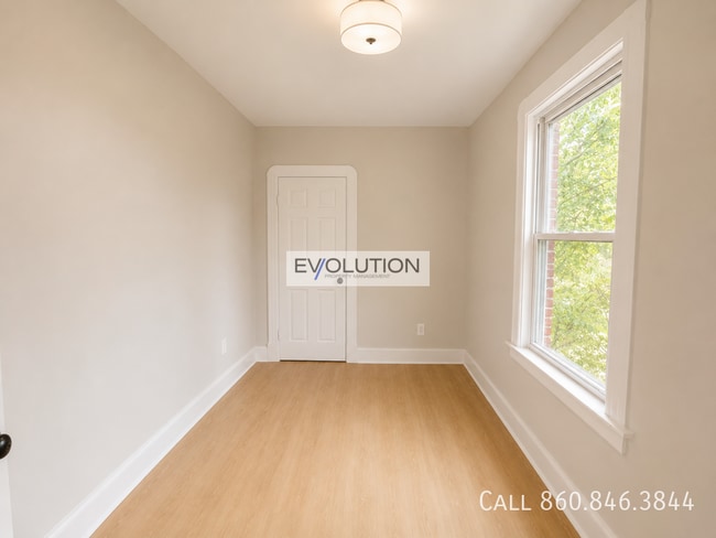 Photo - 906-908 Park St-3W Unit 3W