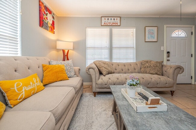 Photo - 1131 S 8th St Unit ID1268400P