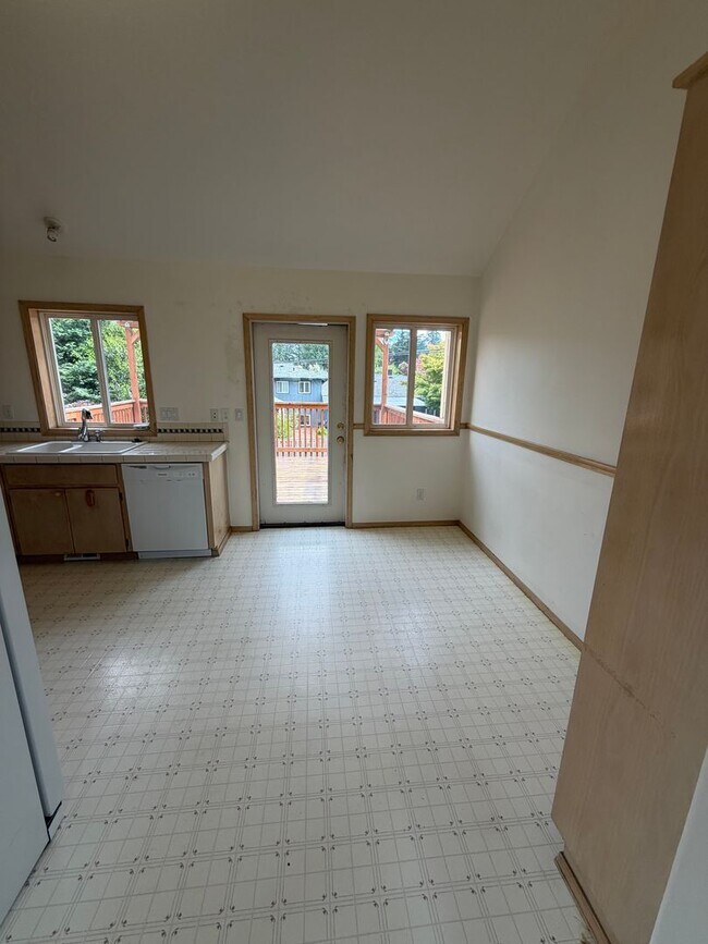 Photo - Beautiful Single Family Home In Beaverton  Showings Start 7/6