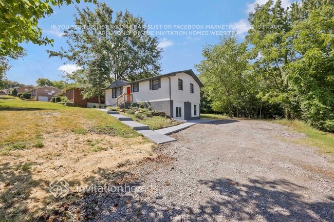 Photo - 118 Robinhood Cir