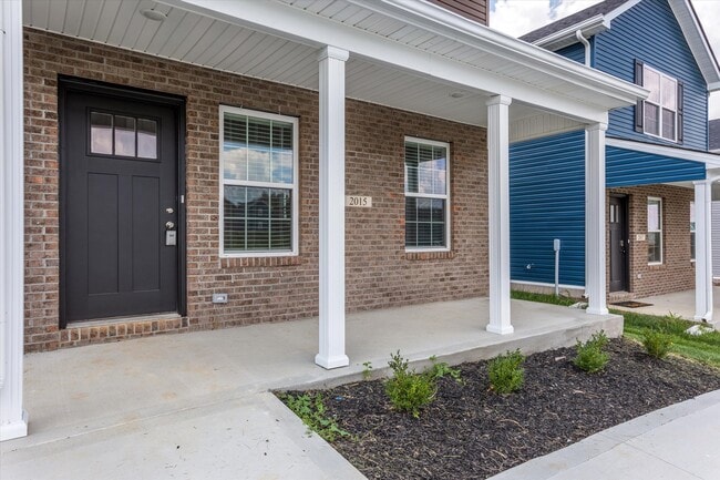 Photo - 2015 Dolly Dr