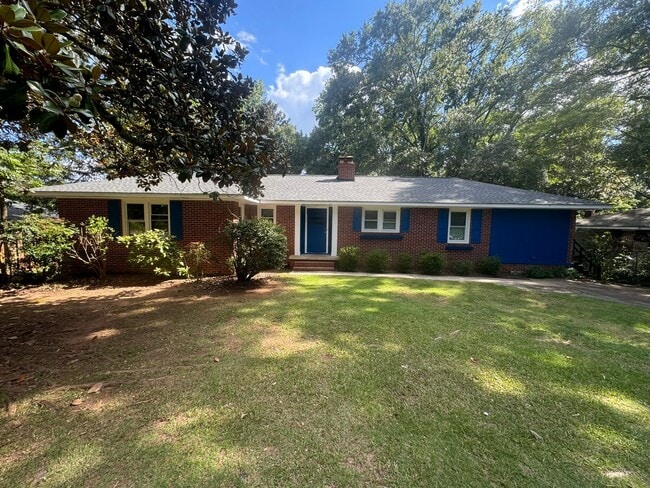 Cute 3 Bedroom House on Hardin Dr.! - Cute 3 Bedroom House on Hardin Dr.!