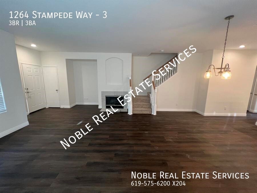 Photo - 1264 Stampede Way