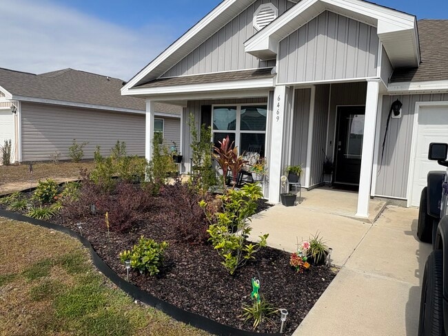 Building Photo - 6469 Bellavia Ln