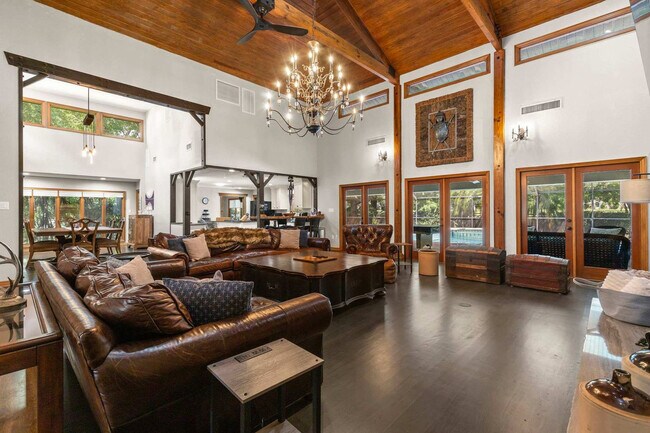 Photo - 926 Riverhills Dr Unidad ID1261509P