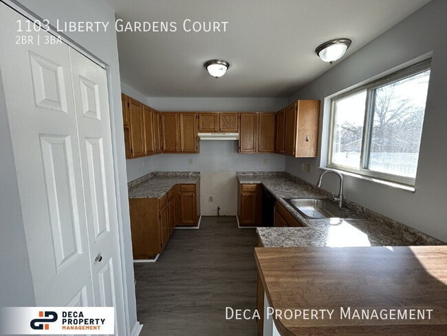 Photo - 1103 Liberty Gardens Ct