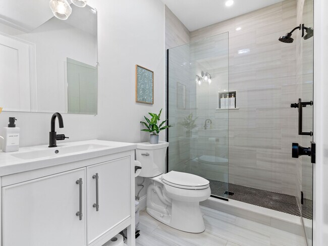 Photo - 566 Dorchester Ave