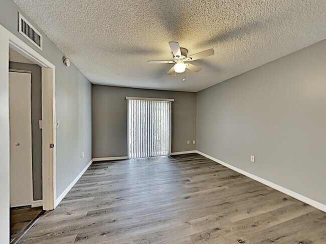 Photo - 538 Orange Dr Unidad Apt 14