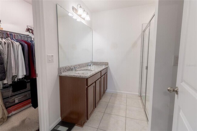 Photo - 861 Cambridge Dr