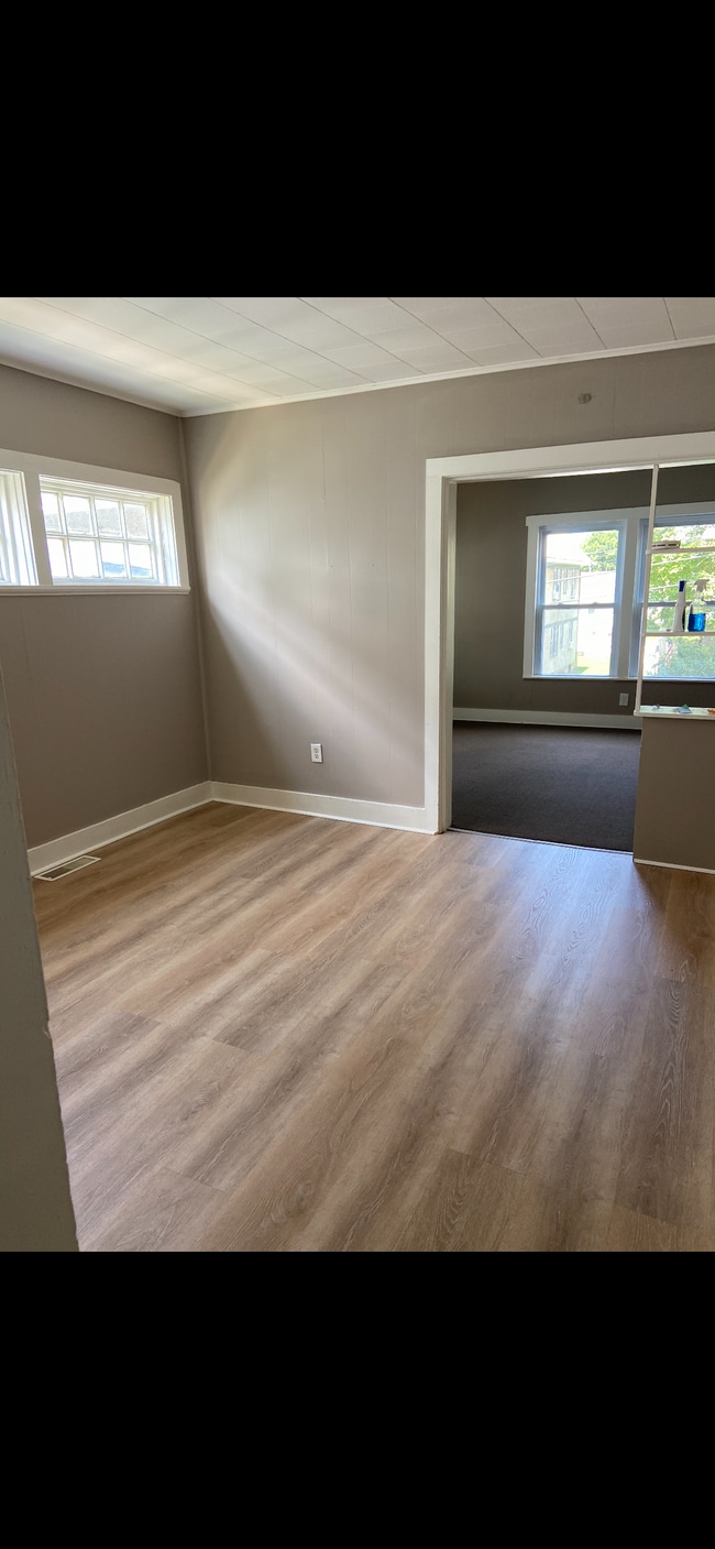 Photo - 310 Cedar Pl Unit 2 bed room lower