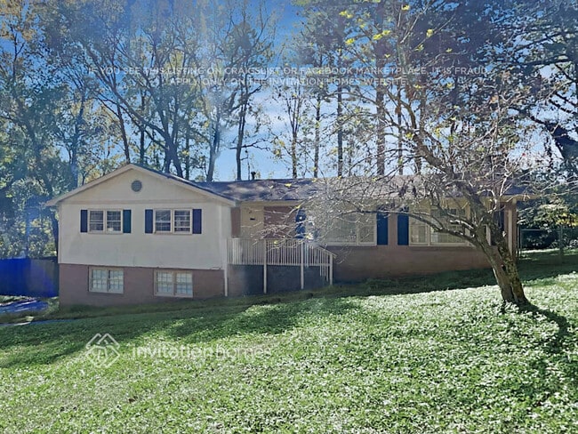 Photo - 1569 Dogwood Ln House