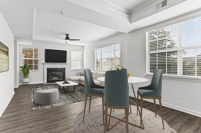 Clover Apartments