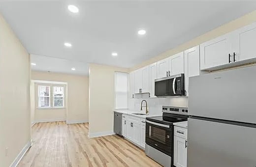 Photo - 2041 Stenton Ave