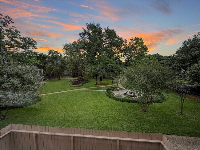 Photo - 13240 Trail Hollow Dr Unidad 3240