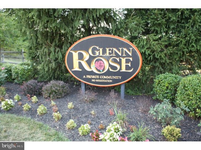 Photo - 467 Glenn Rose Cir Townhome