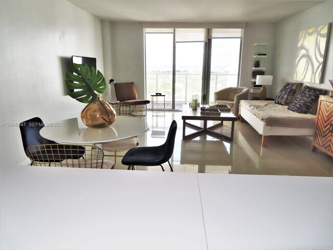 Photo - 5701 Collins Ave Unit 1703