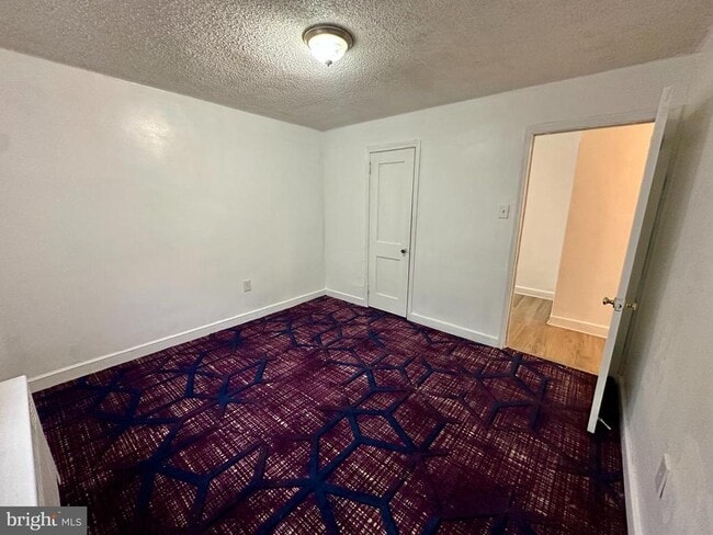 Photo - 3236 Guilford St