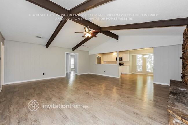 Photo - 945 Clear Springs Dr