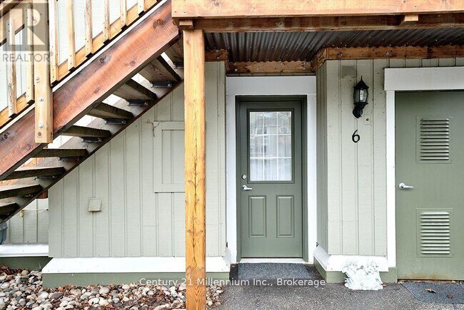 Photo - 15 Dawson Dr