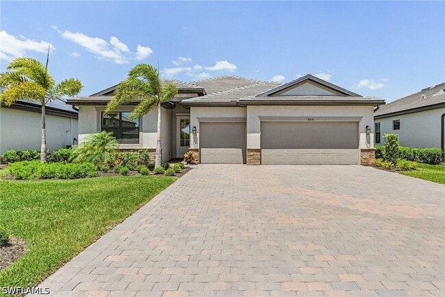 Photo - 18324 Ridgeline Dr
