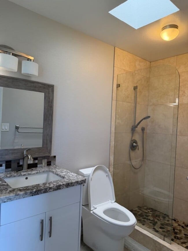 Photo - 75 Kaupea St Unit Main House