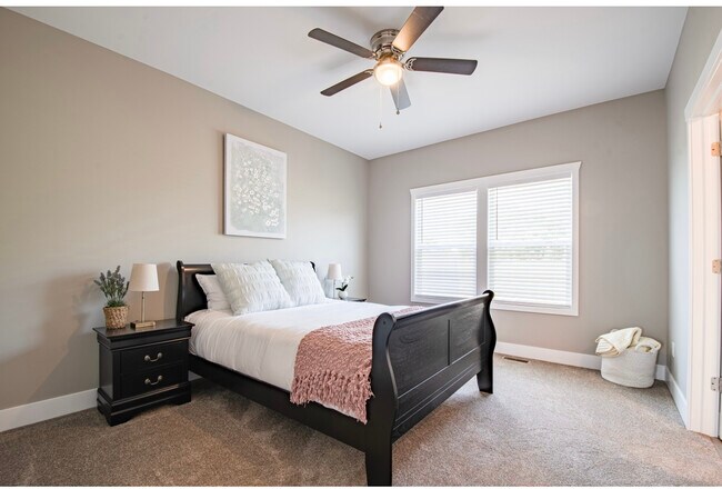 Photo - 130 Percy Dr