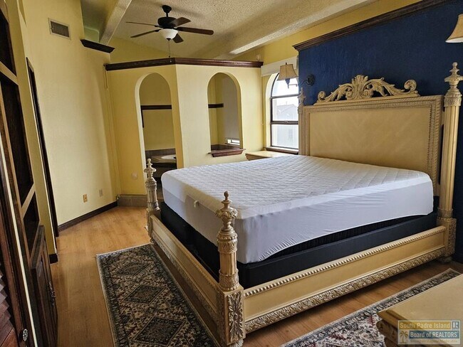 Photo - 1336 Harbor Island Dr