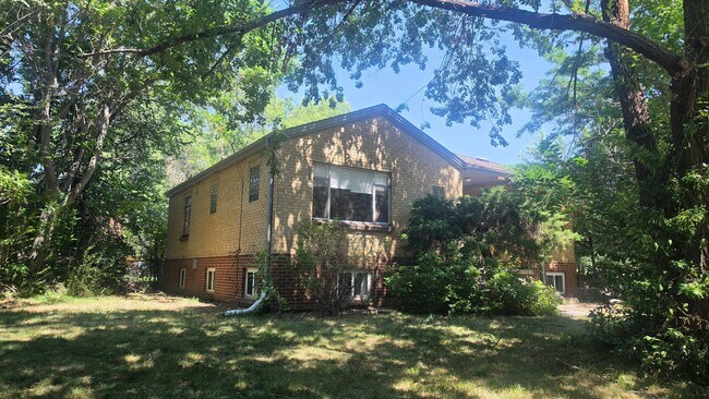 Photo - 2501 W 41st Ave