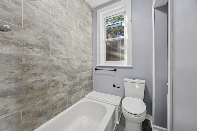 Photo - 4 Bedroom House North Philly- Will accept ...