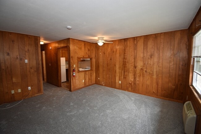 Building Photo - 23 Alexander Dr Unit 22