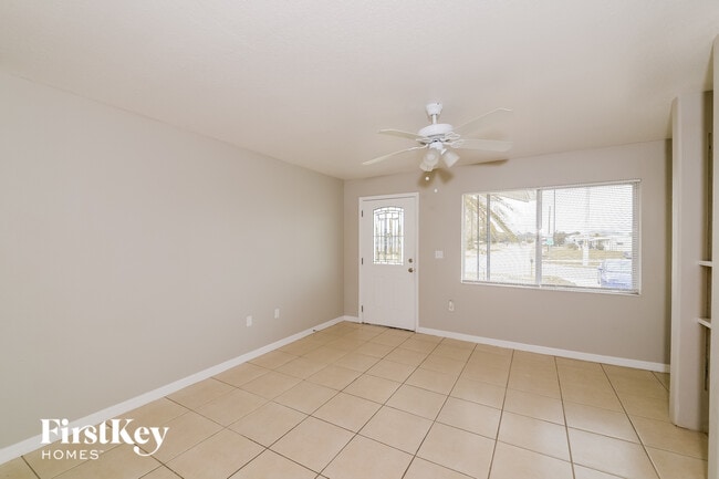 Photo - 3631 Harbor Blvd