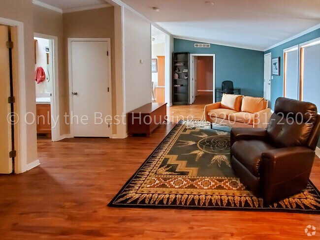 Building Photo - 38 Apple Hill Dr Rental