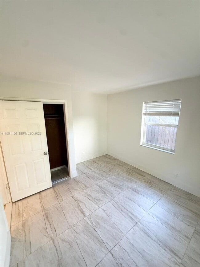 Photo - 1055 NE 34th Ct Unit 1057