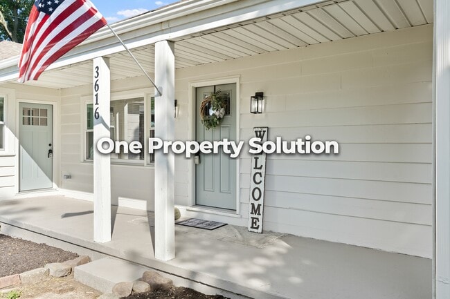 Photo - 3616 Michigan St