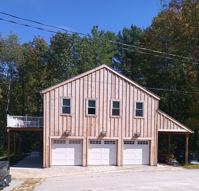Building Photo - 57 River Rd Unit B Rental