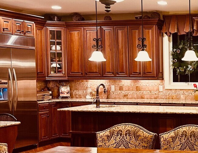 Photo - Stunning fully furnished four-bedroom, fou...