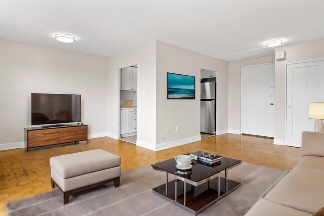 Photo - Bowling Green I