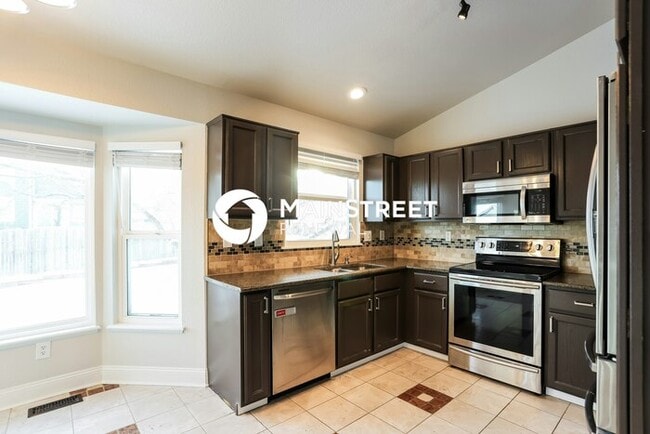 Photo - 3 Bedroom Pet-Friendly Home in BRIGHTON, CO with Main Street Renewal