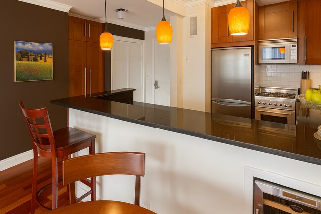 Photo - 151 Tremont St Unidad 24U